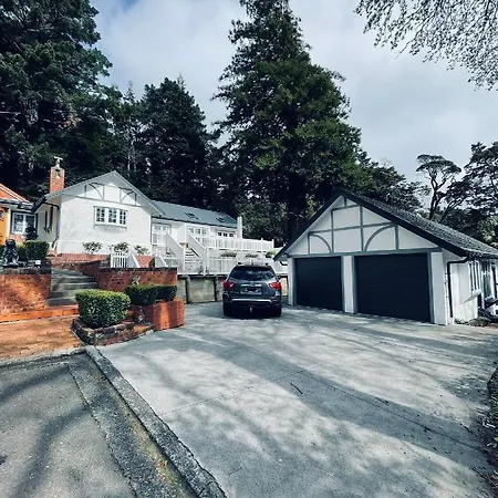 Experience Heritage, Live Modern Upper Hutt Exterior foto